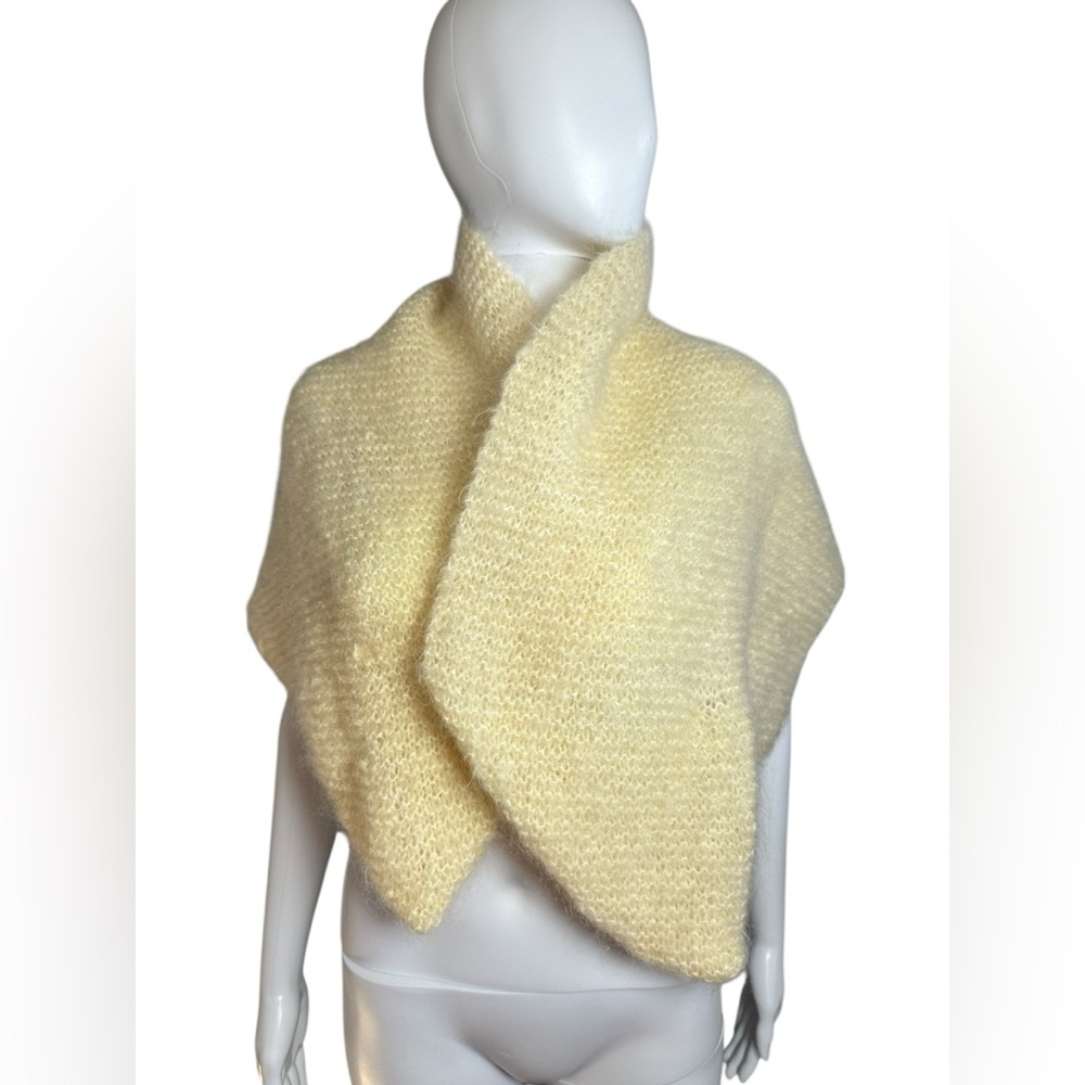 Vintage Shrug 100% Mohair Elegant Cream Women's Scarf